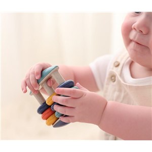 Grzechotka liczydło dla niemowlaka TOLO Bio 3m+