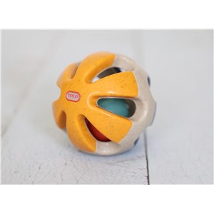 Piłka grzechotka dla niemowlaka TOLO Bio 3m+