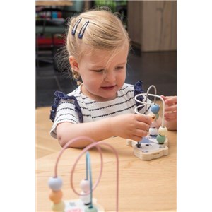 Drewniany labirynt przeplatanka małpka