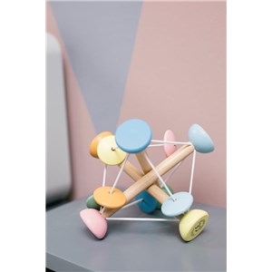 Drewniana grzechotka