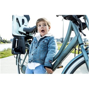 Fotelik row. Bobike GO na bagażnik Vanilla Cup Cak