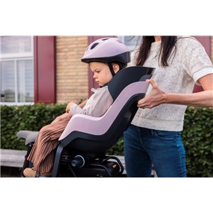 Fotelik row. Bobike GO RS bagażnik Candy Pink