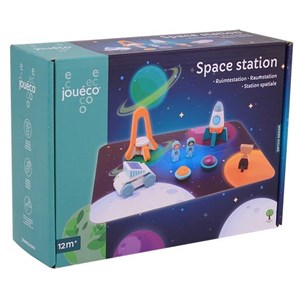 Drewniana stacja kosmiczna i puzzle