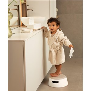 Stopień/podest antypoślizgowy LUMA White