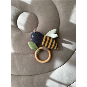 Grzechotka gryzak Honeybee 0+ Vanilla Copenhagen